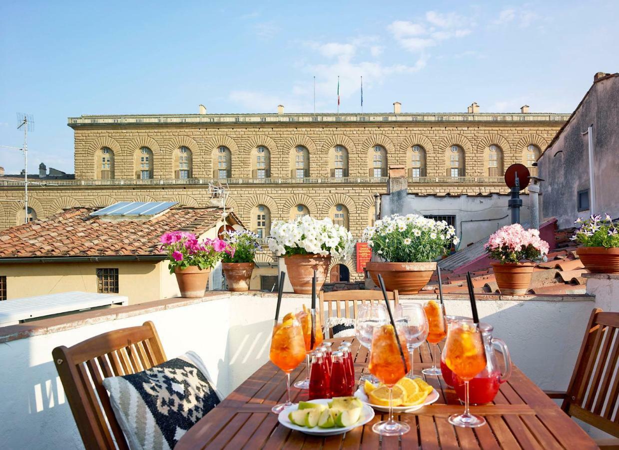 Great Location Just Infront Of Pitti Palace Флоренция Екстериор снимка